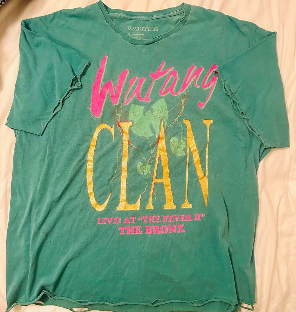 Wu Tang Text Graphic Teal Distressed Tee Shirt L / XL